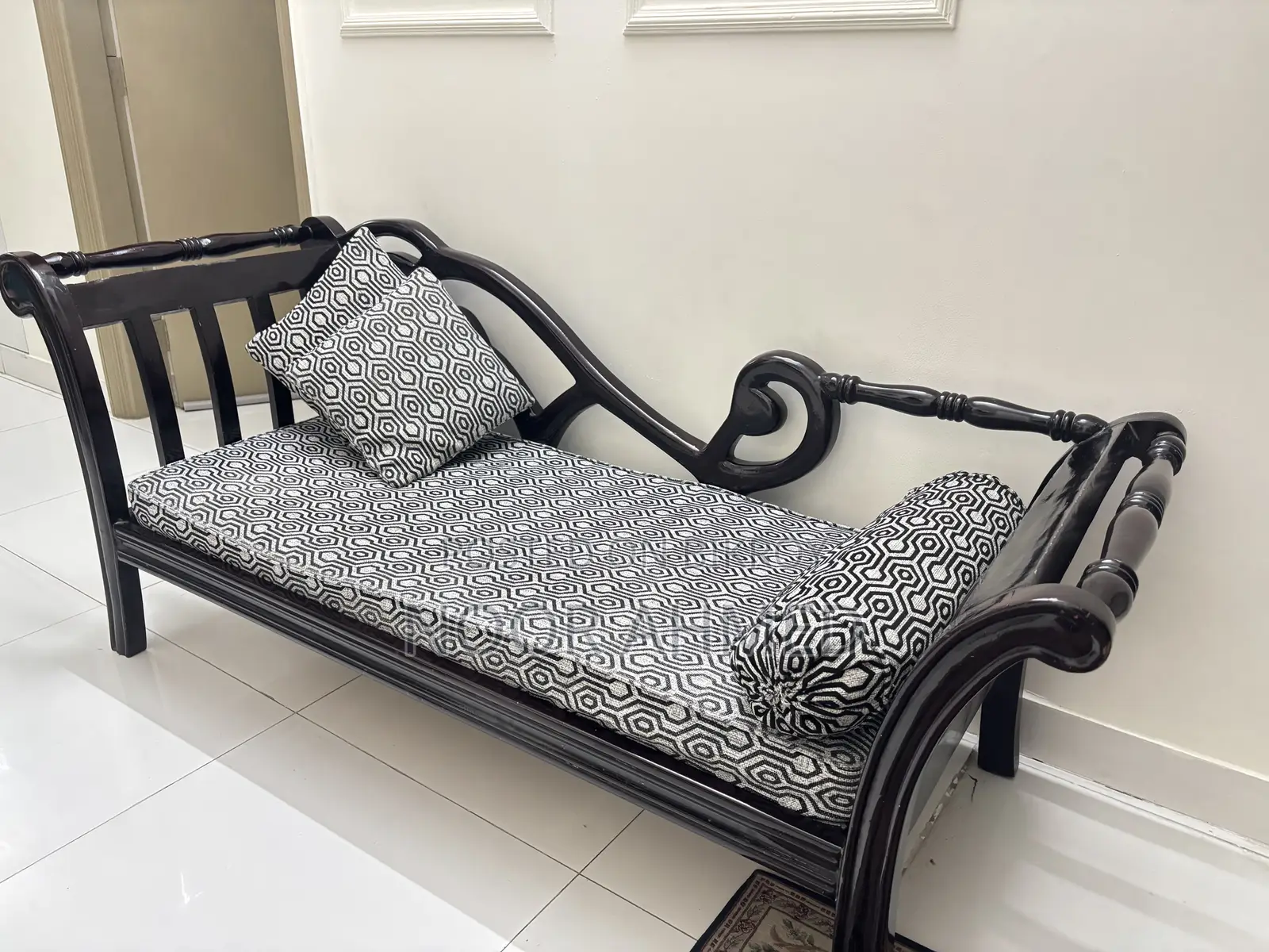 Divan Sofa