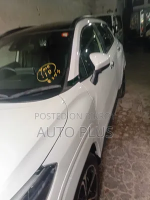 Toyota Corolla Cross 2022 Pearl