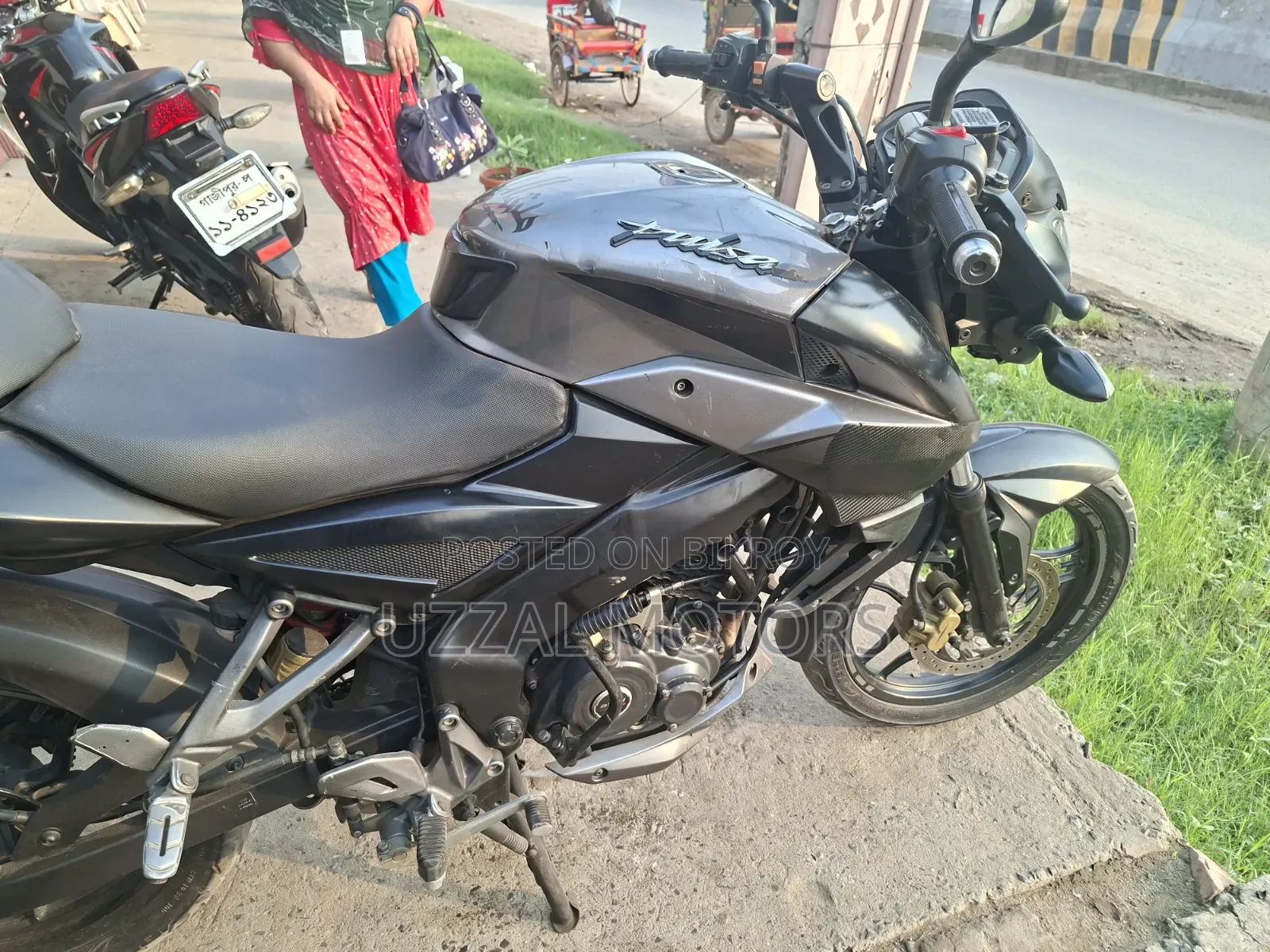 Bajaj Pulsar NS 160 2019 Gray