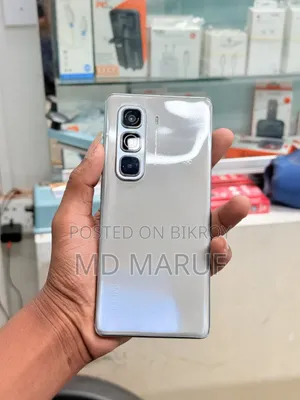 Infinix Hot 50 Pro+ 4G 256 GB Silver