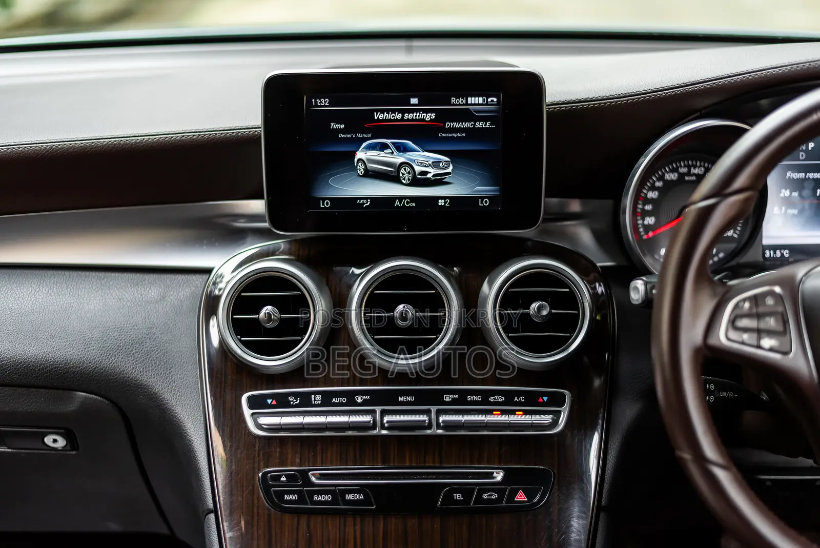 Mercedes-Benz GLC-Class 2016 Green