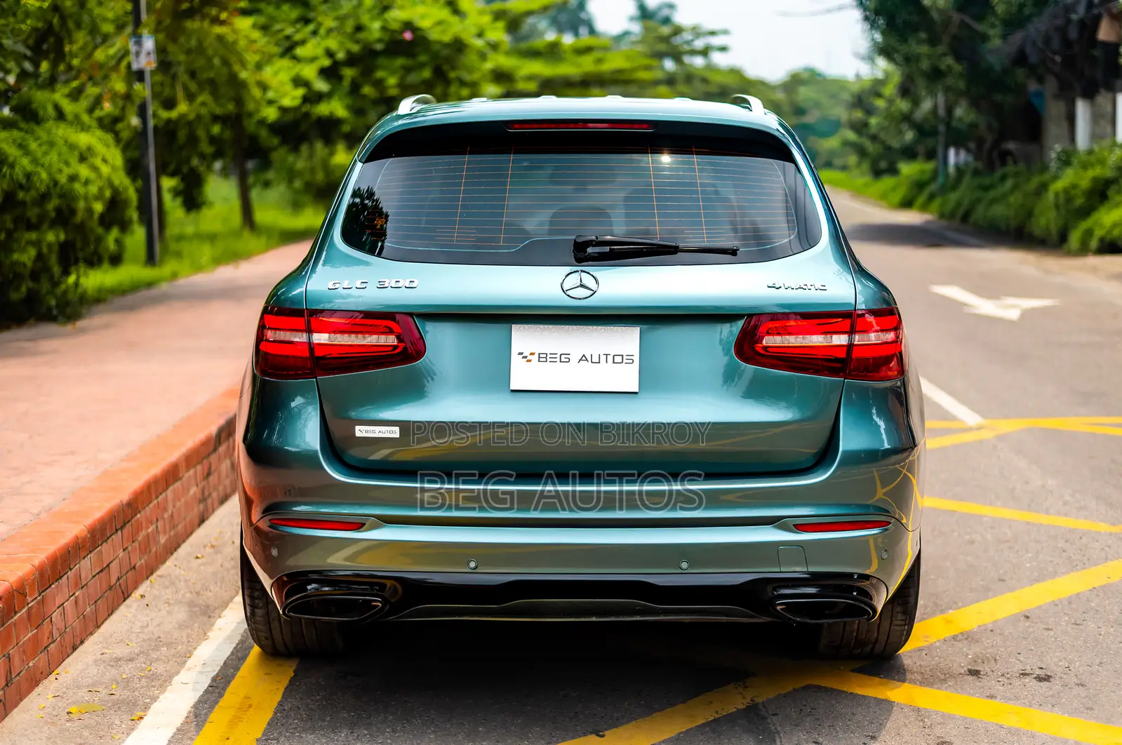 Mercedes-Benz GLC-Class 2016 Green