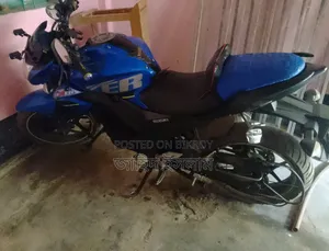 সুজুকি জিক্সার মনোটোন ২০১৯ ব্লু