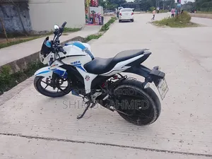 Suzuki Gixxer Monotone 2017 White