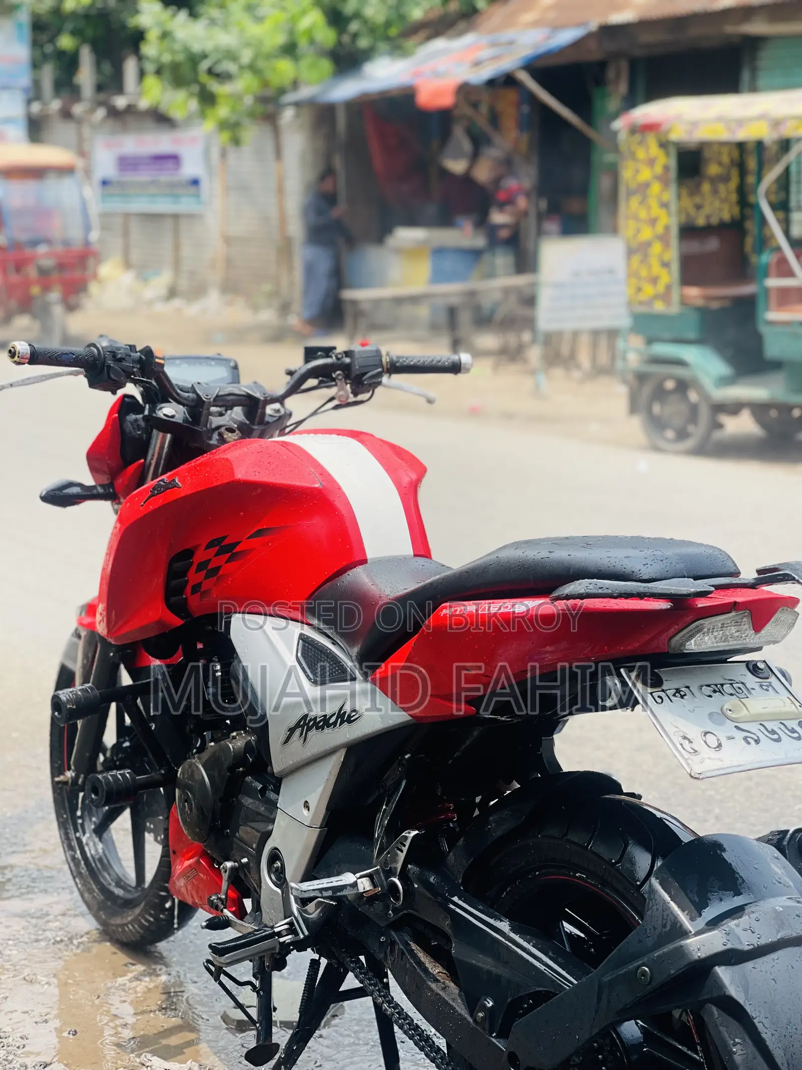 টিভিএস অ্যাপাচি আরটিআর ১৬০ ৪ভি ২০১৯ লাল