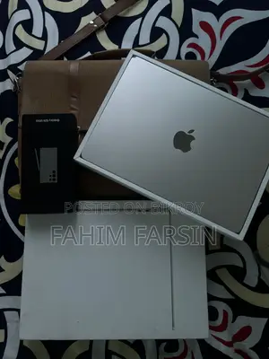 ল্যাপটপ অ্যাপল ম্যাকবুক এয়ার ২০২৩ এম২ ১২জিবি অ্যাপল এম২ এসএসডি ২৫৬জিবি