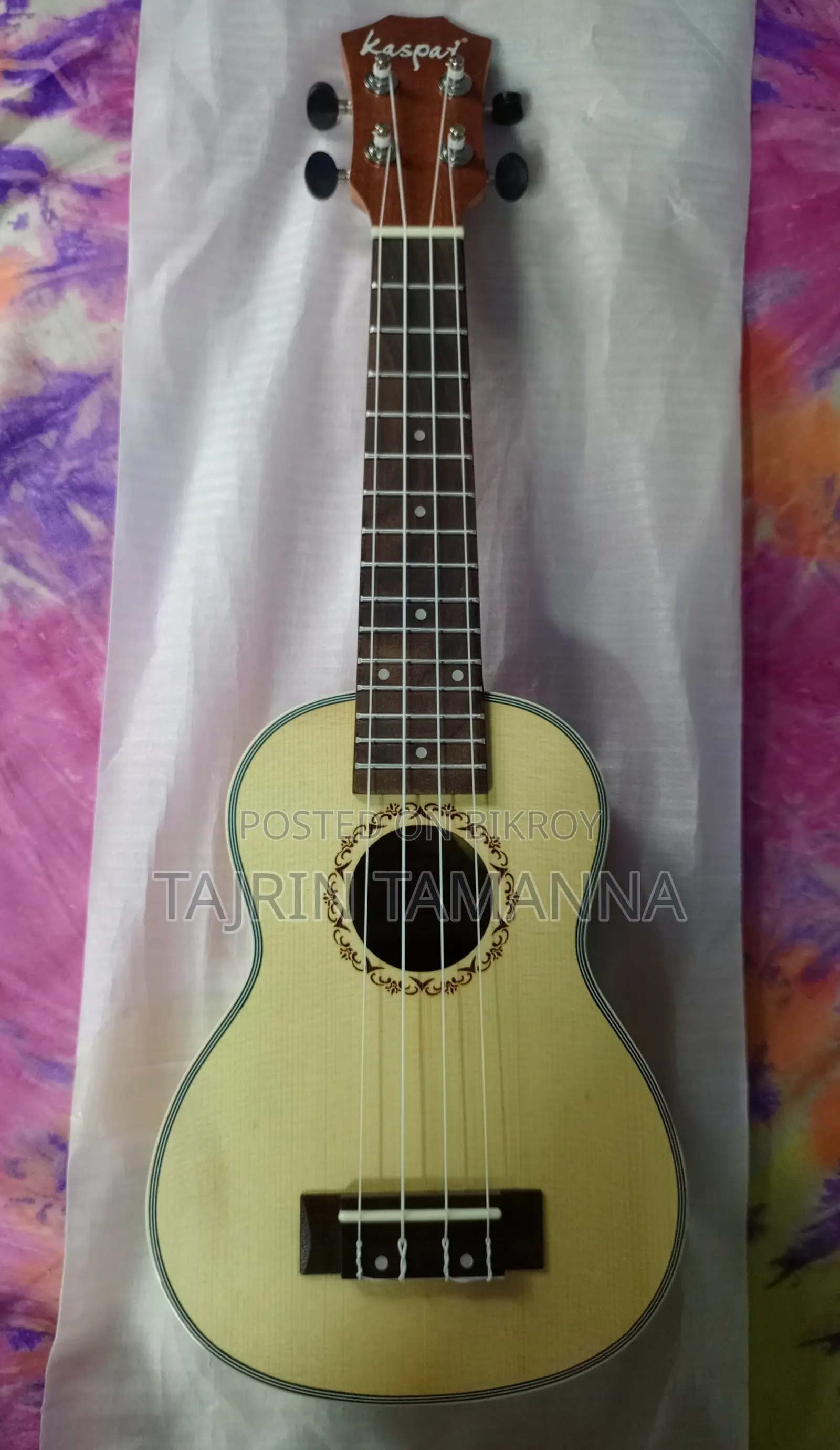 ক্যাসপে ২১ ইঞ্চি ইউকুলেলে