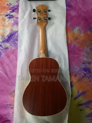 ক্যাসপে ২১ ইঞ্চি ইউকুলেলে