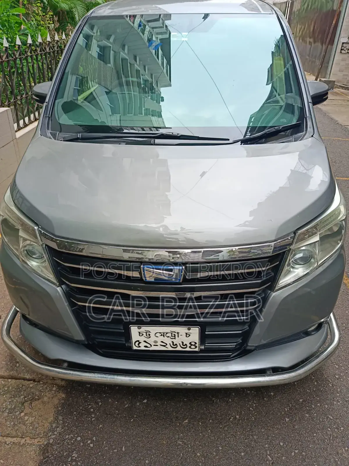 Toyota Noah 2015 Gray