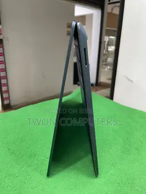 ল্যাপটপ মাইক্রোসফট সারফেস ল্যাপটপ ৮জিবি ইন্টেল এসএসডি ২৫৬জিবি