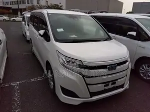 Toyota Noah 2021 Pearl