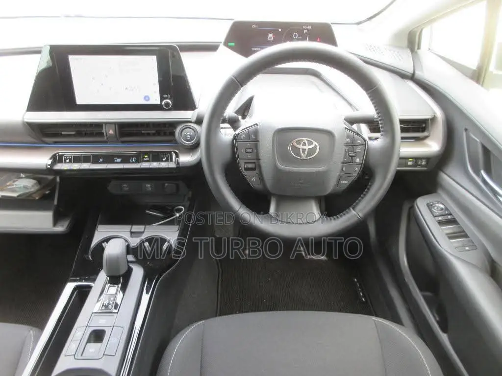 Toyota Prius 2023 Pearl