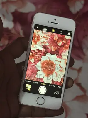 Apple iPhone SE 32 GB Rose Gold