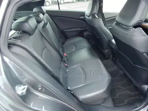 Toyota Prius 2021 Gray