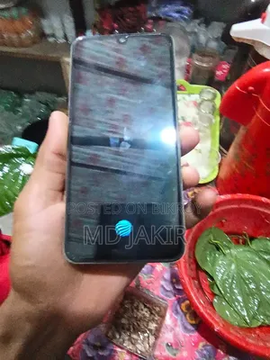 New Vivo V25e 128 GB Orange