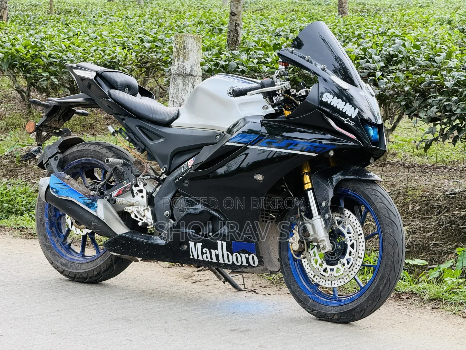 Yamaha R1 2023 Black