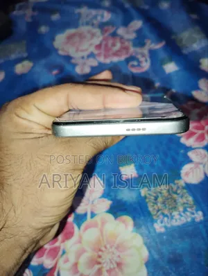 ইনফিনিক্স স্মার্ট ৯ ৬৪ জিবি সাদা