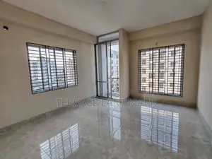 4bdrm Apartment in Basundhara for Sale