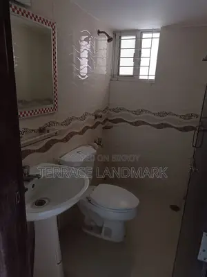 ৩ বেডরুমের অ্যাপার্টমেন্ট বসুন্ধরায় বিক্রয়ের জন্য