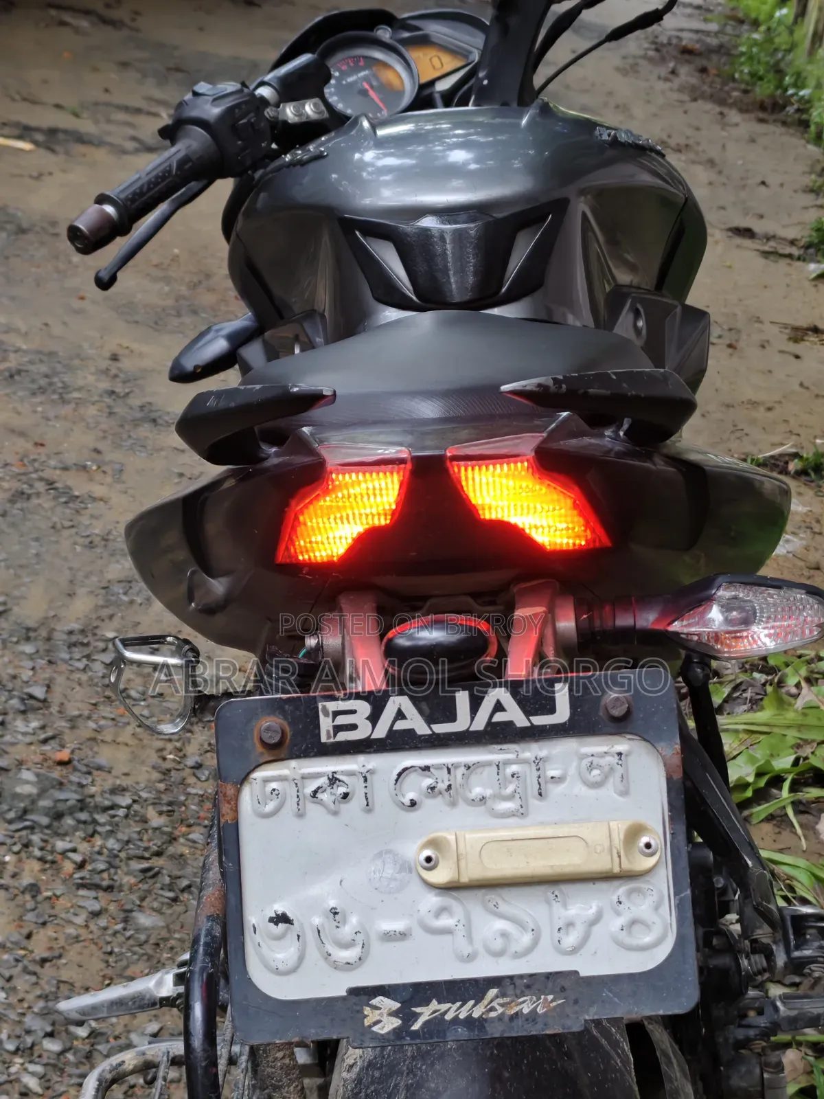 Bajaj Pulsar NS 160 2018 Gray