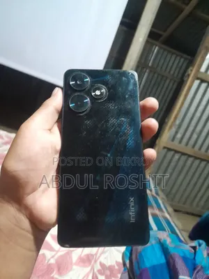 ইনফিনিক্স হট ৩০ ১২৮ জিবি ব্ল্যাক