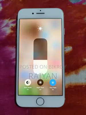 Apple iPhone 8 64 GB White