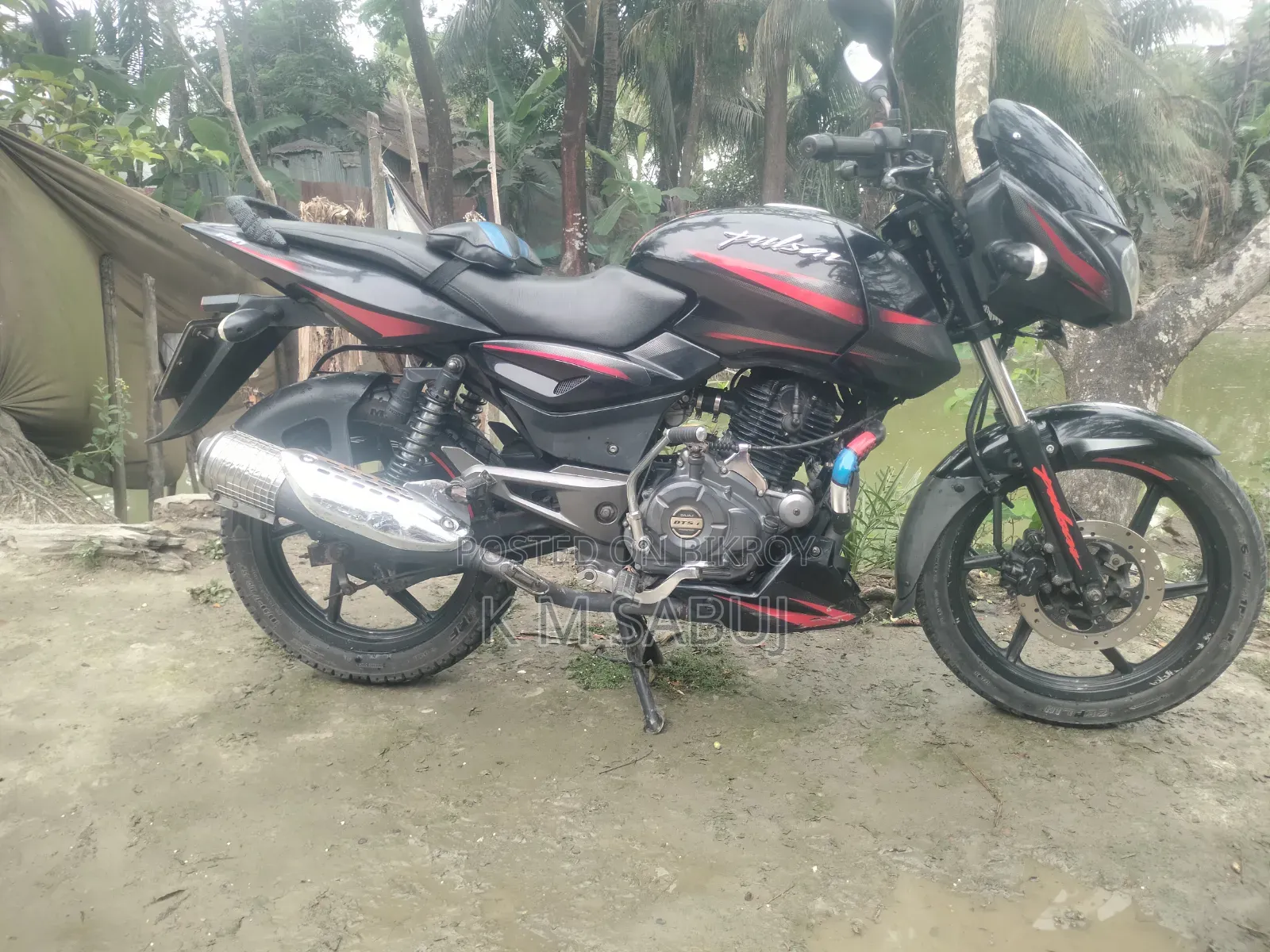 বাজাজ পালসার ১৫০ ২০২১ ব্ল্যাক
