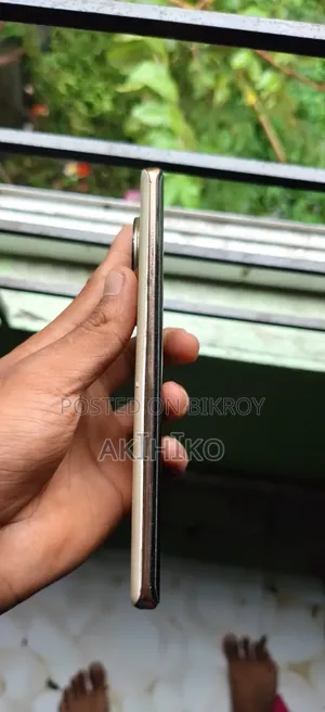 রিয়েলমি ১১ প্রো ২৫৬ জিবি হোয়াইট