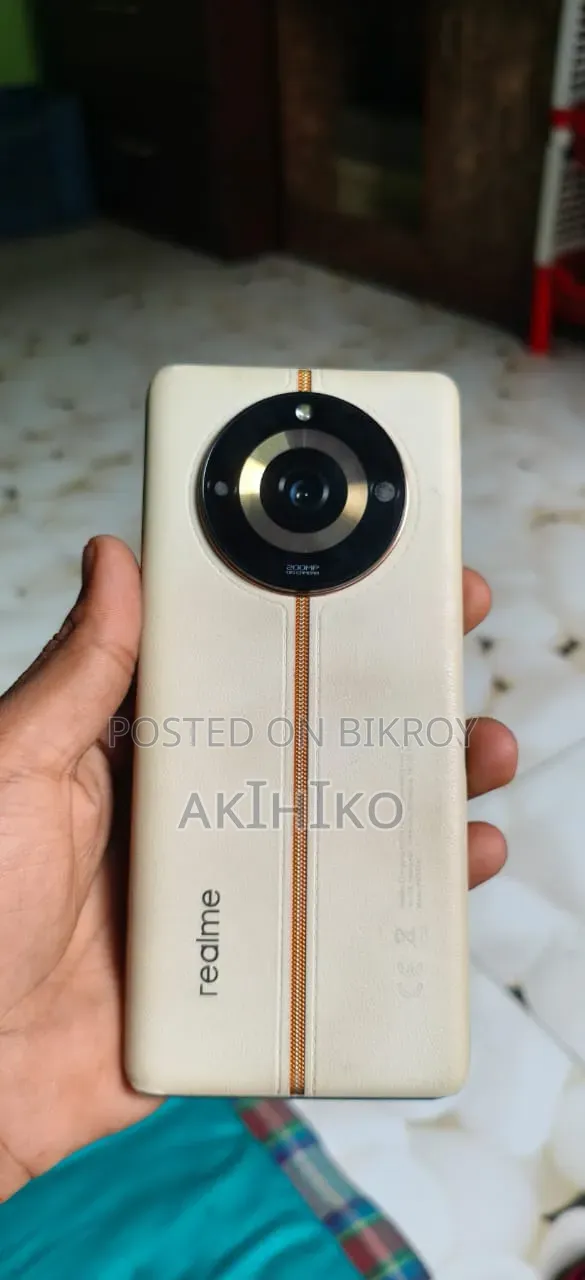 রিয়েলমি ১১ প্রো ২৫৬ জিবি হোয়াইট