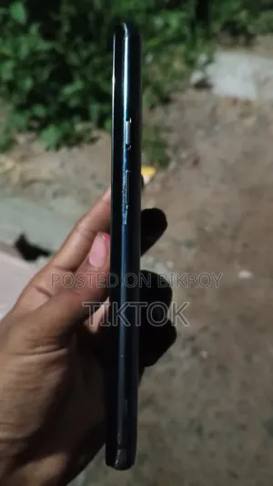 ওয়ানপ্লাস ৭ প্রো ২৫৬ জিবি নীল