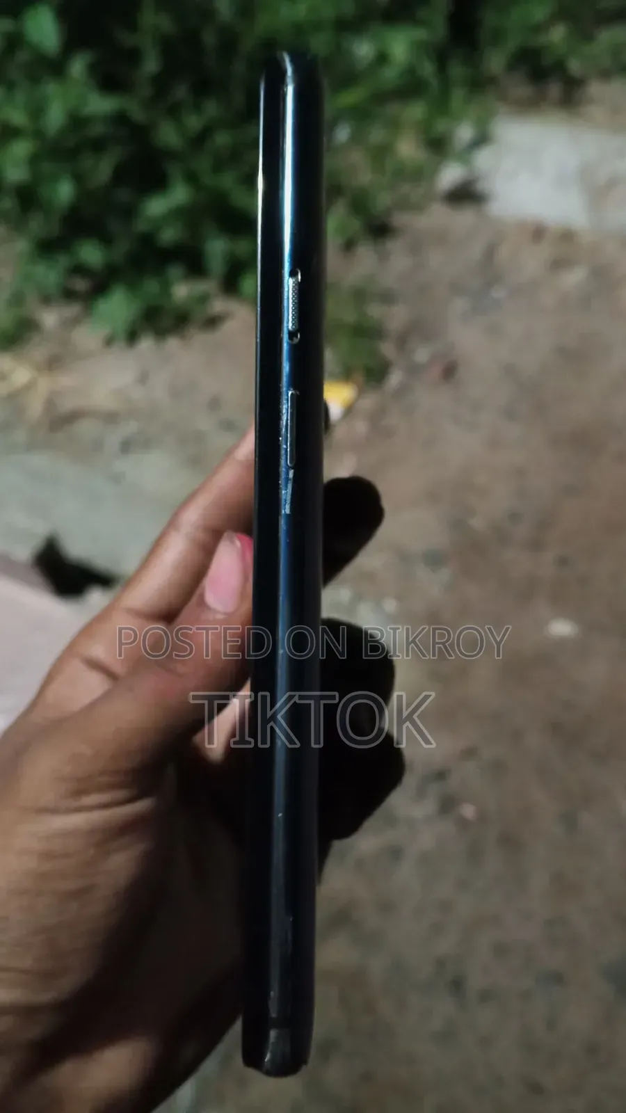 ওয়ানপ্লাস ৭ প্রো ২৫৬ জিবি নীল