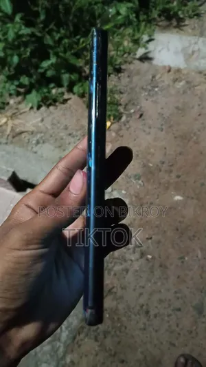 ওয়ানপ্লাস ৭ প্রো ২৫৬ জিবি নীল