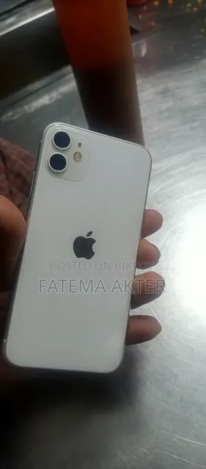 Apple iPhone 11 64 GB White