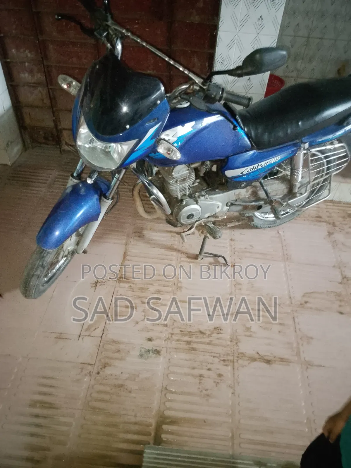 Bajaj 2004 Blue
