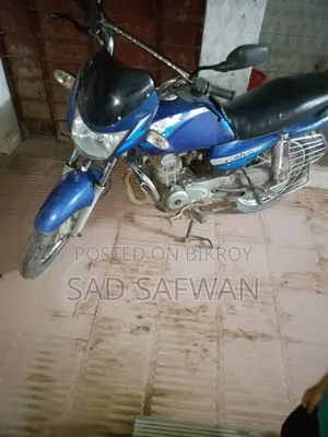 Bajaj 2004 Blue