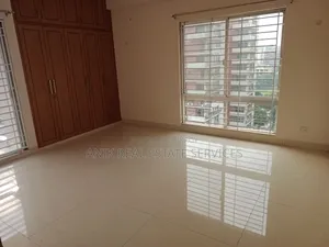 4-bedroom Apartment in Anik Real Estate, Gulshan for Rent