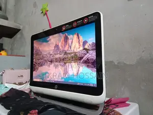 Laptop HP OmniStudio X All-in-One 4GB Intel Core I3 SSD 128GB
