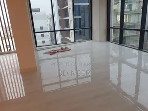 Grand Floor 2765 Sq Ft Open Space Available for Rent in Gulshan-2