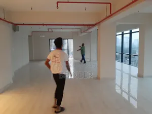 Grand Floor 2765 Sq Ft Open Space Available for Rent in Gulshan-2