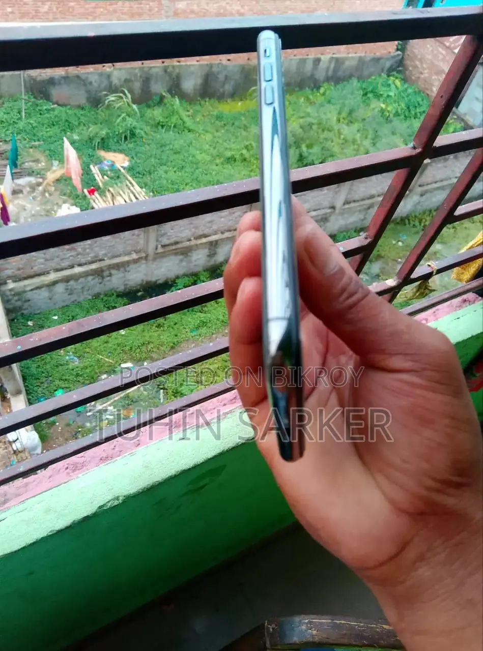 Apple iPhone 11 Pro Max 64 GB