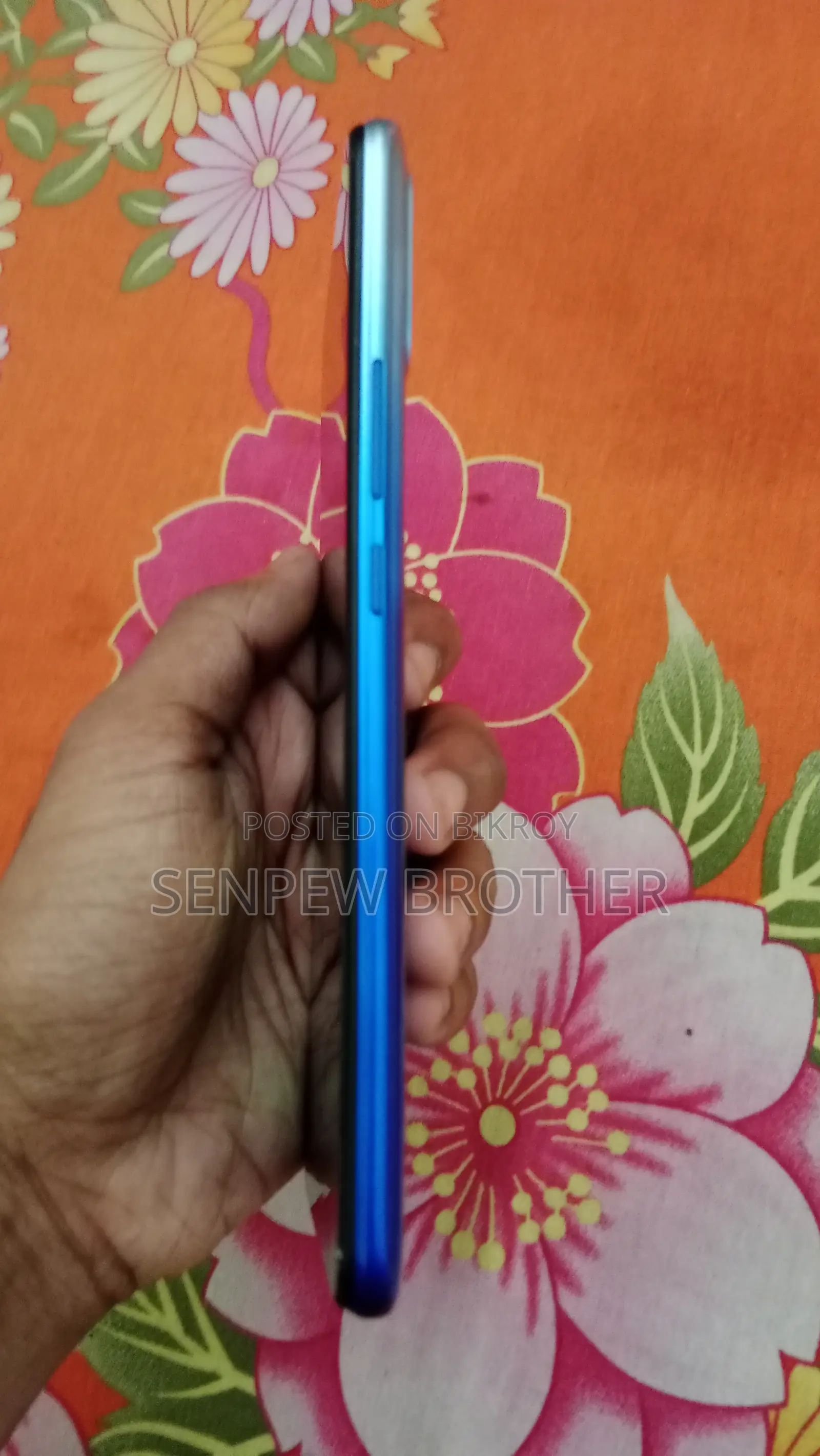 ইনফিনিক্স হট ১১ প্লে ৬৪ জিবি ব্লু