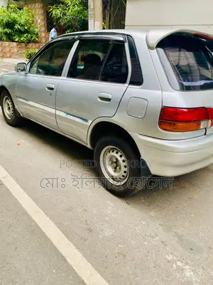 টয়োটা স্টারলেট গ্লানজা ১৯৯৫ গোল্ড