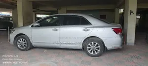 Toyota Premio 2014 Silver
