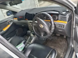 Toyota Premio 2014 Silver