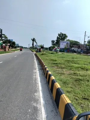 পূর্বাচল জলসিড়ি ১০০ ফিট রাস্তায় ৫৩ কাঠা জমি মিক্রি