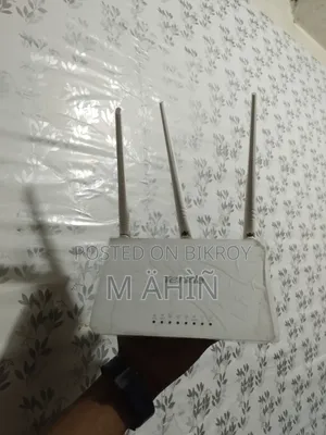 Router Tenda F3