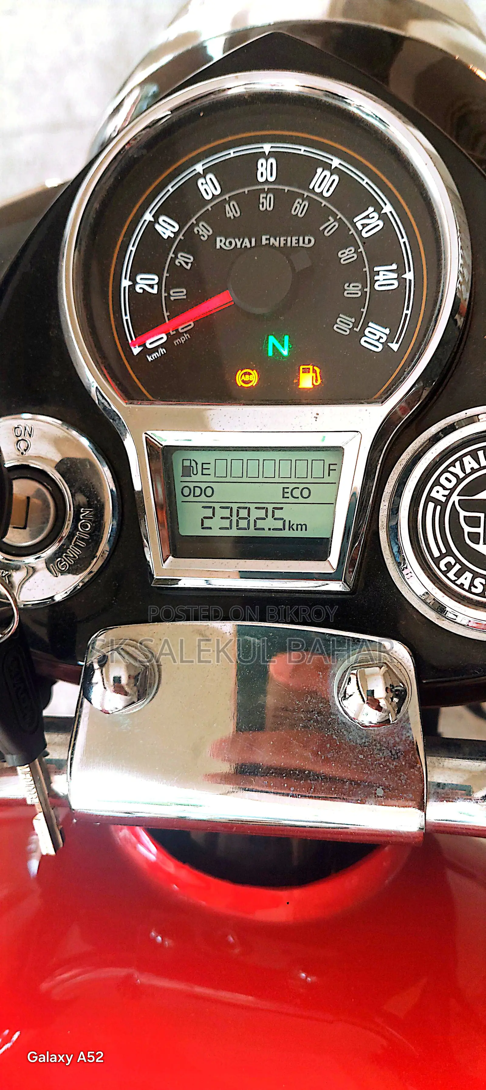 Royal Enfield Classic 350 2025 Red
