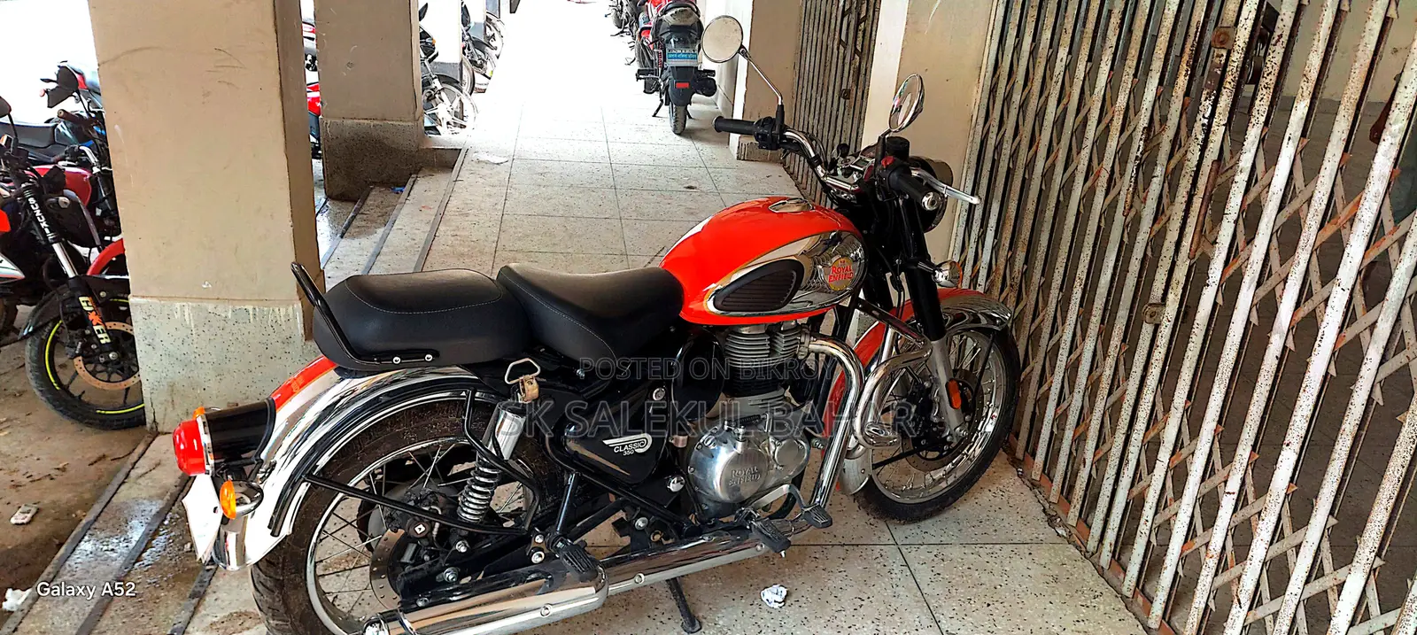 Royal Enfield Classic 350 2025 Red