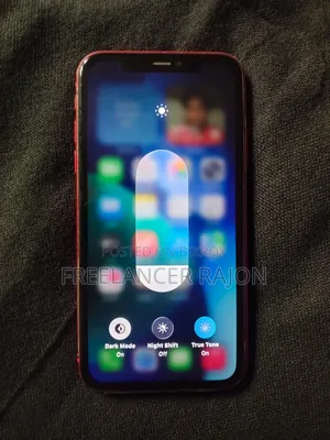 Apple iPhone 11 64 GB Red