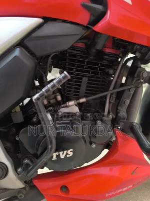 TVS Apache 160 4V 2022 Red